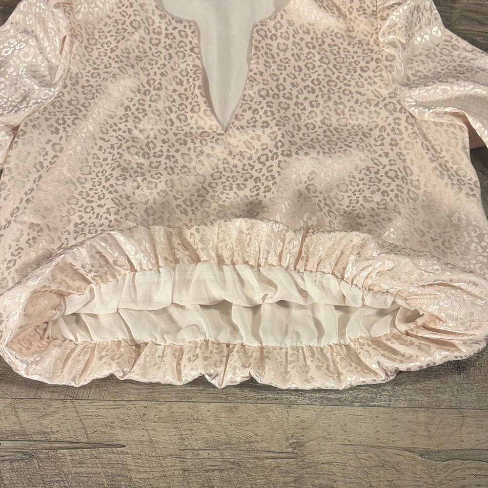 Sincerely Jules Blush Leopard Print Blouse - Size L - Picture 10 of 11